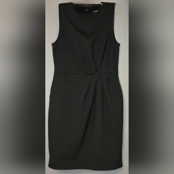Banana Republic Dresses & Skirts - Women's Banana Republic black with white polka dot slim fitting dress size 10